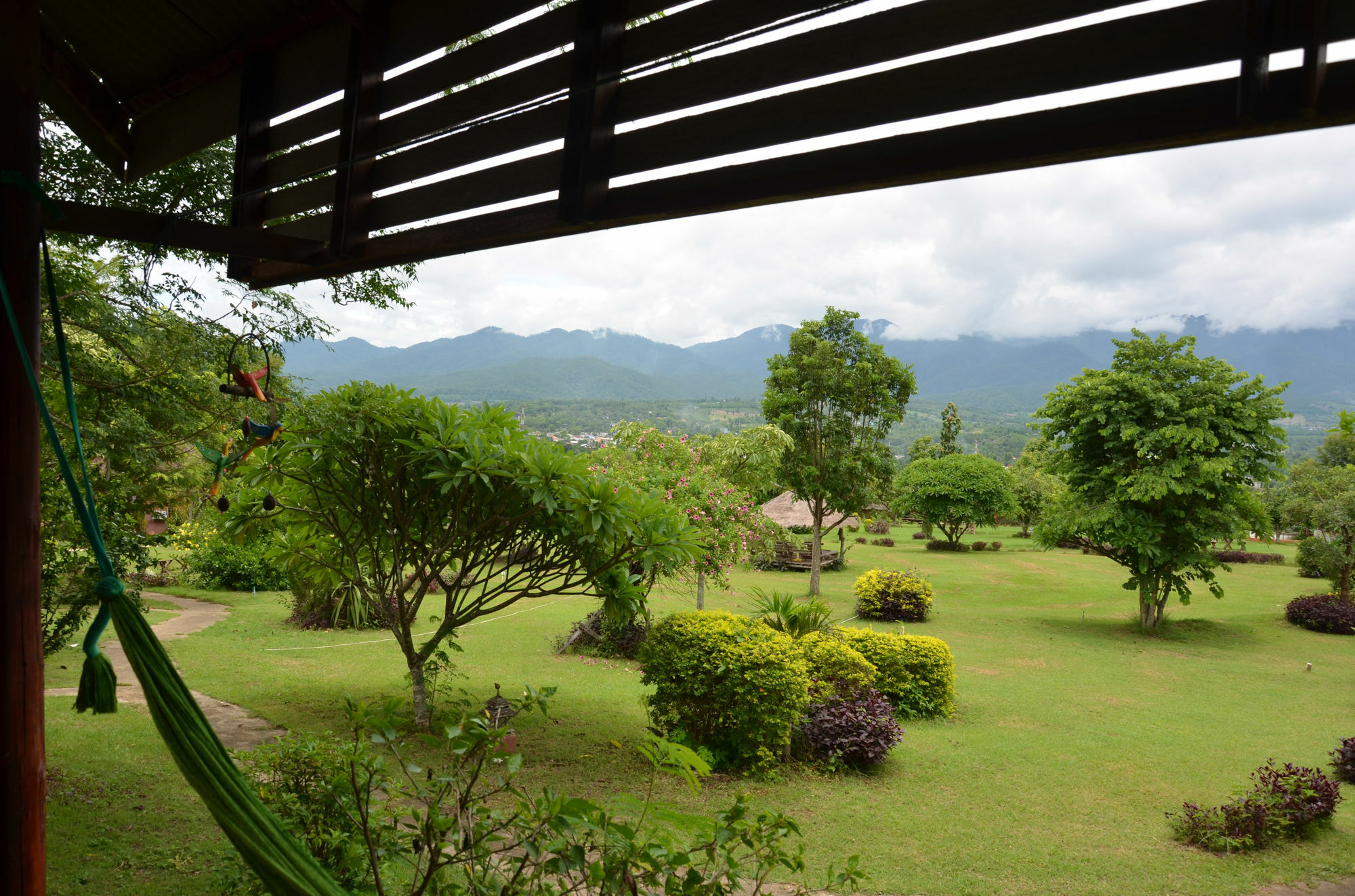 Romantic Time Mountain Resort Pai Exteriör bild